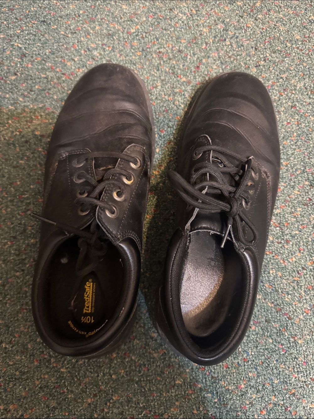 Men's Black Slip-Resistant Work Shoes